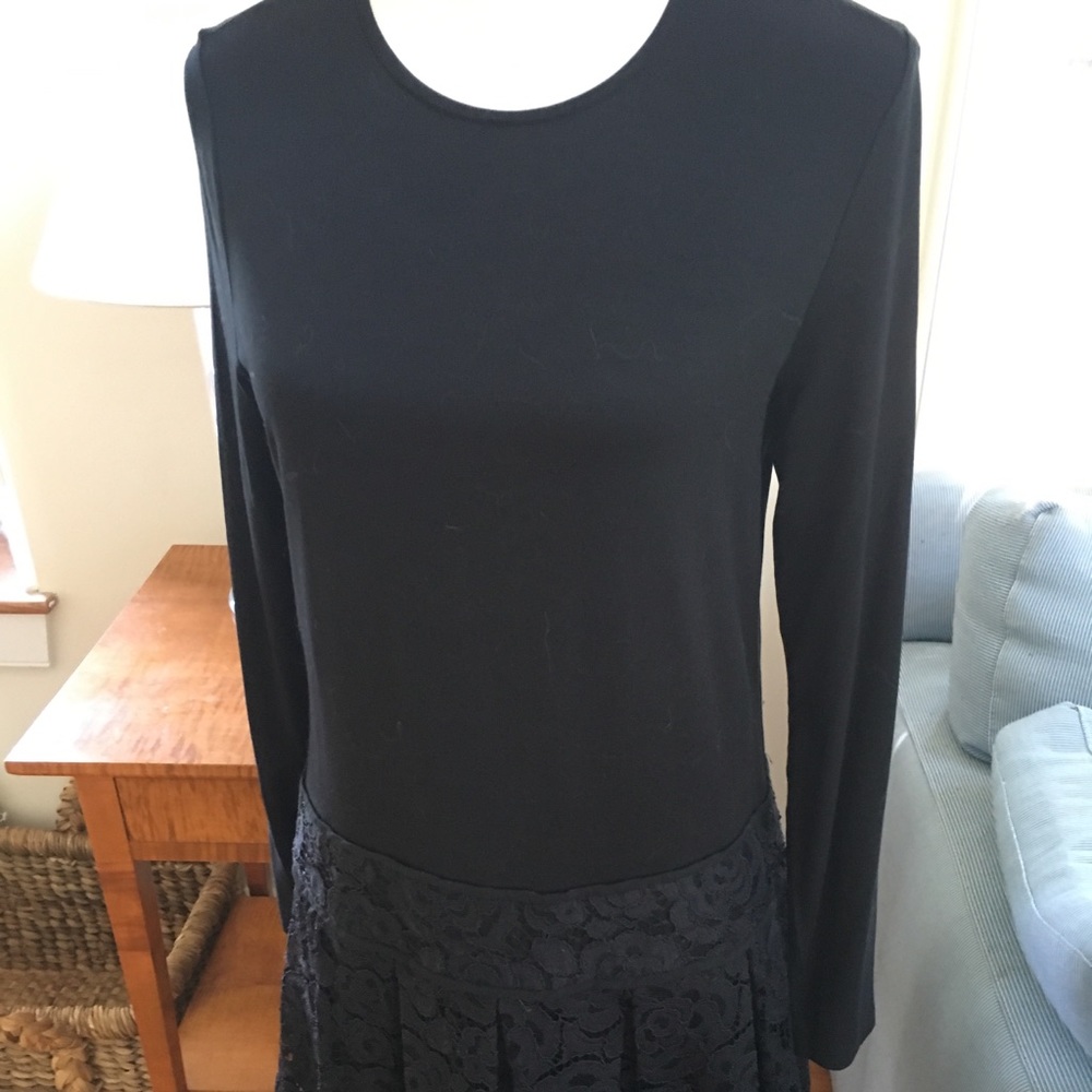 Like new!  DKNY black dress. Size M.
